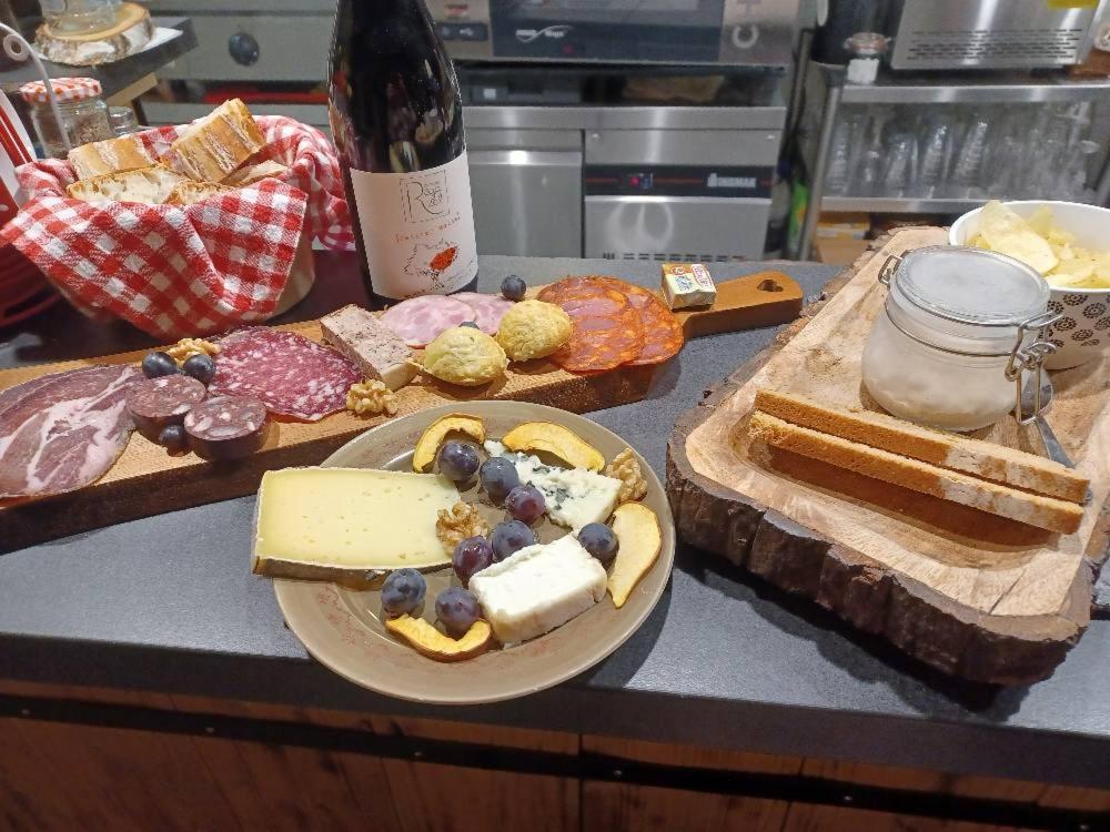 Chambres D Hotes Le Clos Des Vins D Anges Saint-Pierre-des-Champs Esterno foto
